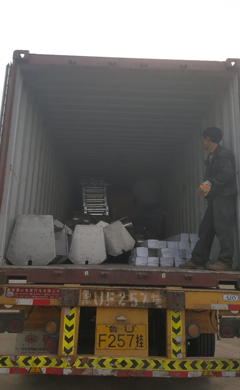 Ny exportuppdatering: All utrustning för Deba Brothers Nigeria Pig Farm-projekt packad och redo för containerlastning